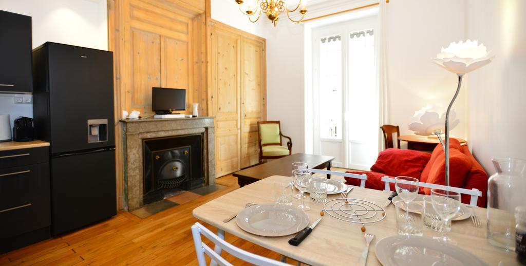 Appart' Rousseau Lyon Extérieur photo